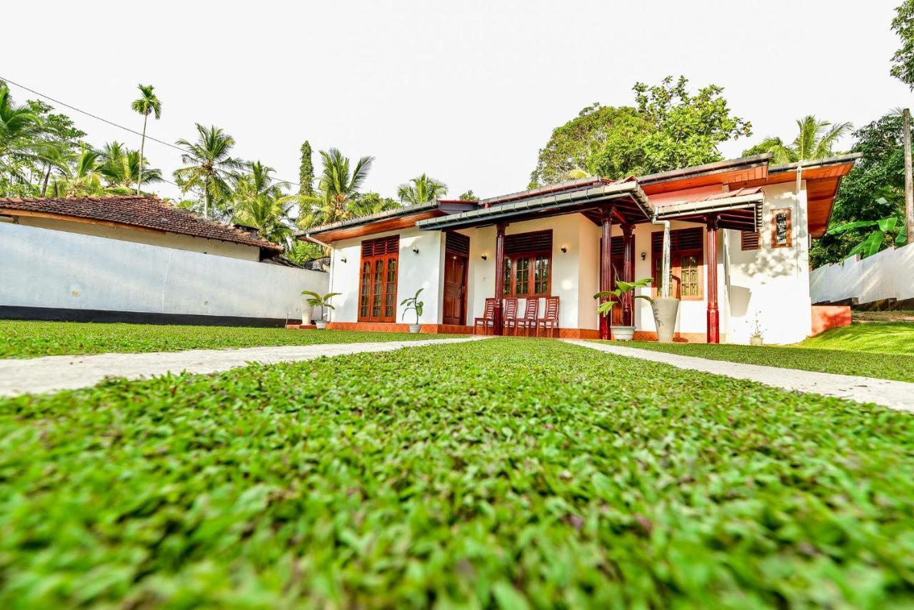 The Senu Grand Villa Hikkaduwa Kültér fotó