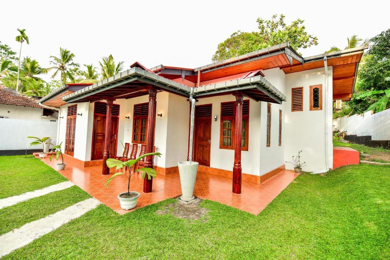 The Senu Grand Villa Hikkaduwa Kültér fotó